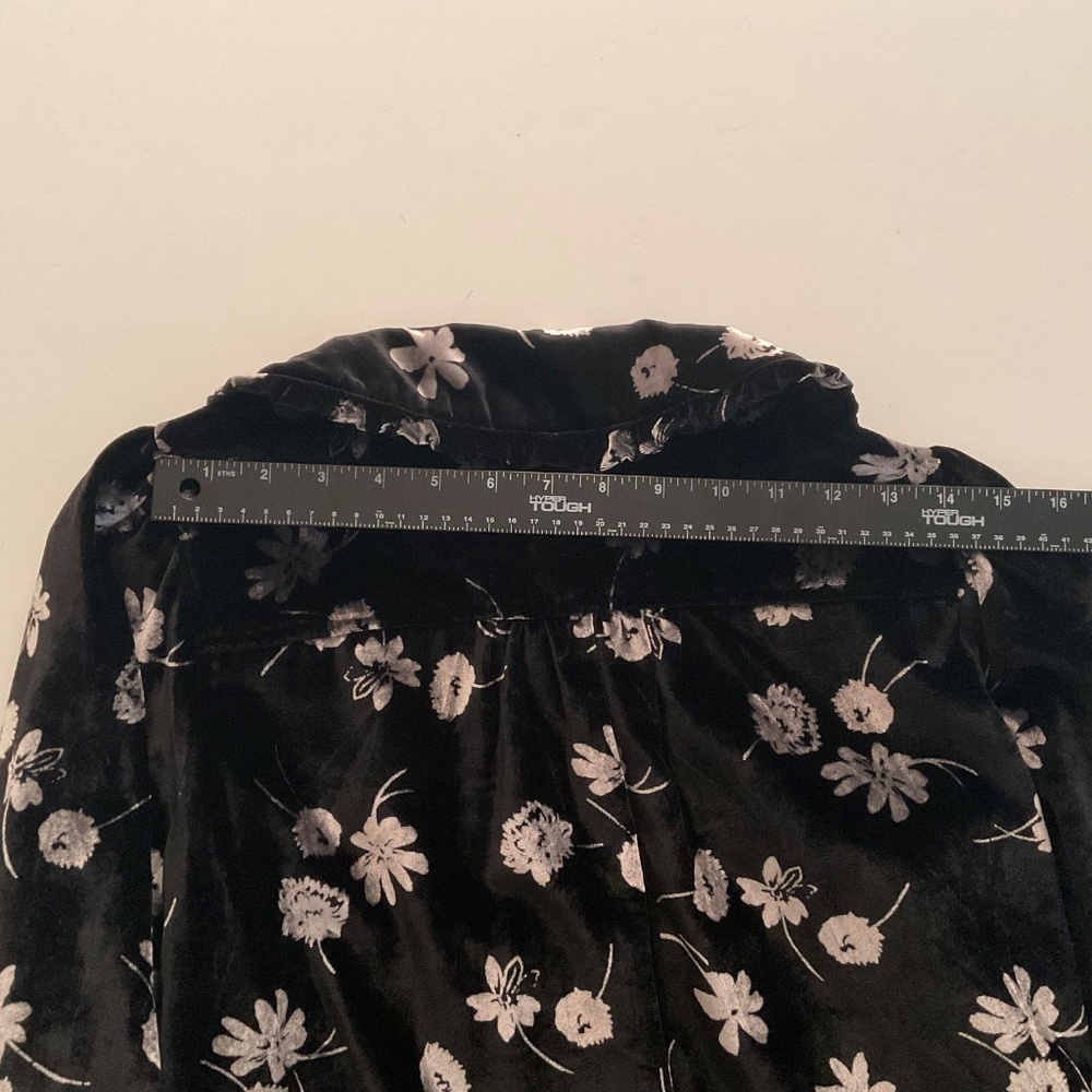 Pilcro Keira Velvet Blouse Sz M Black Floral Dark Romantic Victorian Boho Whimsi - Picture 9 of 13